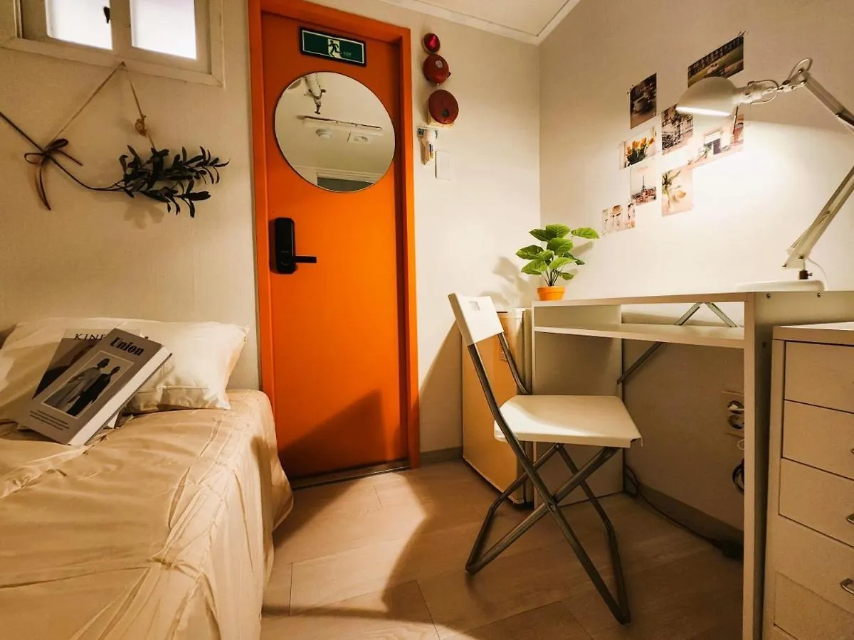 Oreum Stay Myeongdong - Female Only Seoul