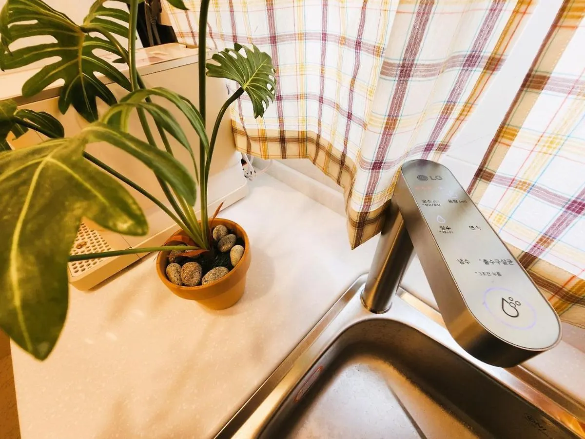 Oreum Stay Myeongdong - Female Only Seoul 0*,